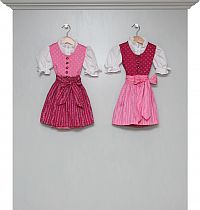 Dirndl Annie klassik rosa-magenta und magenta-rosa